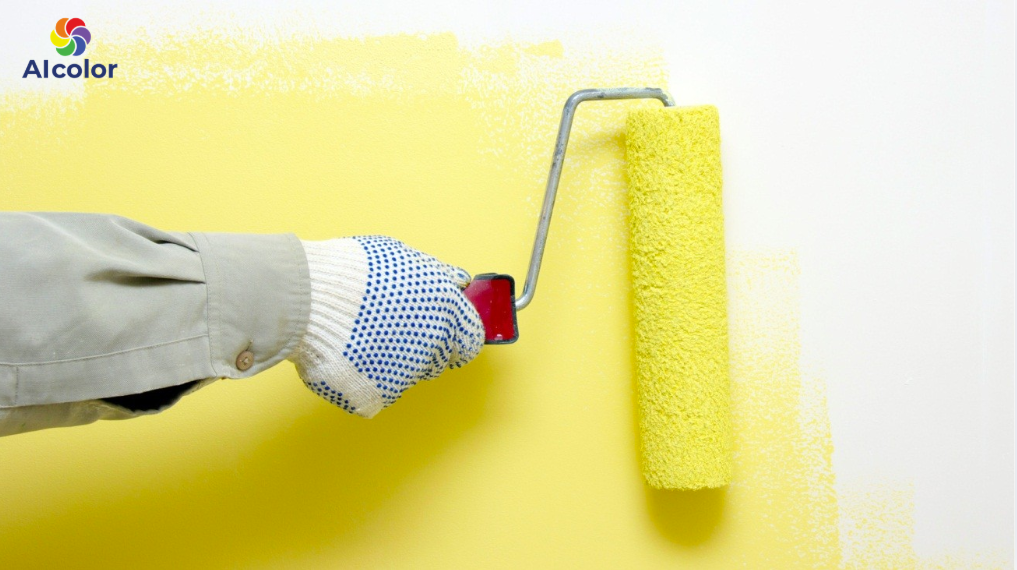 Lăn l&ocirc; gi&uacute;p tiết kiệm sơn hơn so với qu&eacute;t cọ